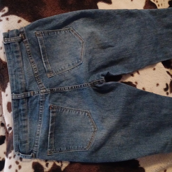 ARIZONA JEAN CO. WOMENS JEANS SIZE 5. - Picture 6 of 8